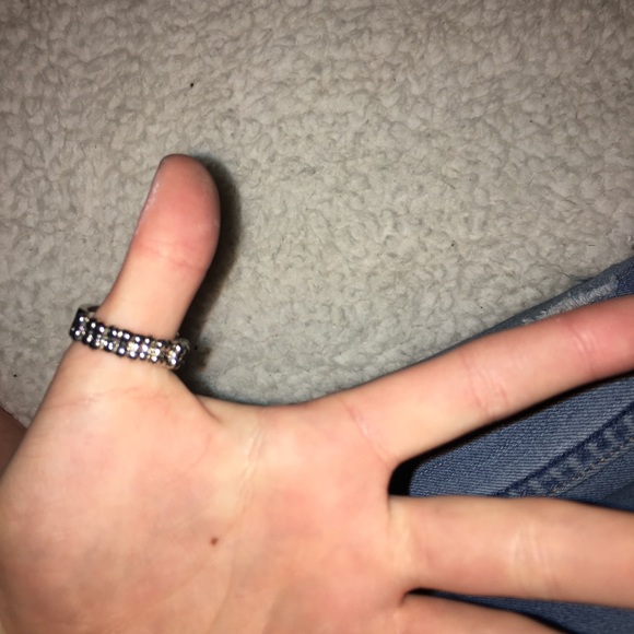 PAPARAZZI JEWELRY 💙🖤 - Picture 3 of 3